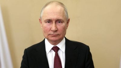 Putin reaffirms commitment to continuing war in Ukraine after talks with US envoys