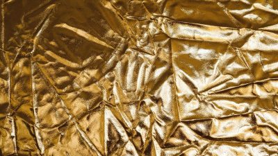 North American gold ETF buying surges to $8B in August as investors flee to safety